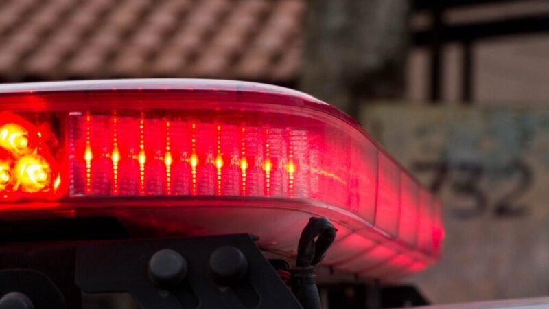 Homem é preso após depredar residência, ameaçar moradores e simular agressão policial em Serra Talhada