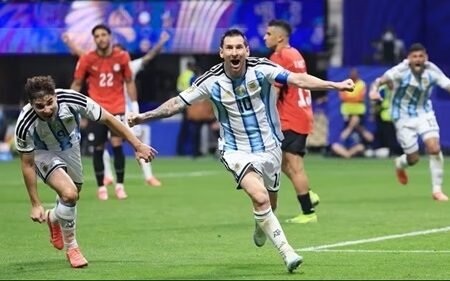 Argentina alcança virada histórica contra o Egito e vai às quartas da Copa